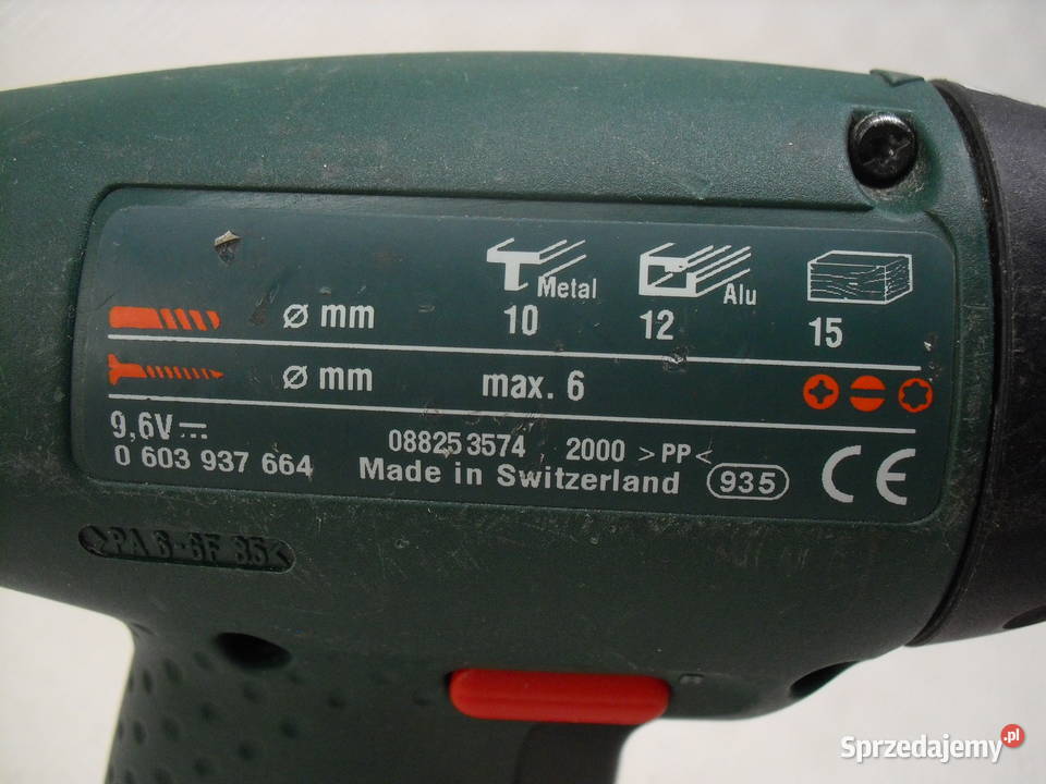 Wiertarkowkrętarka BOSCH z dwoma akumulatorami