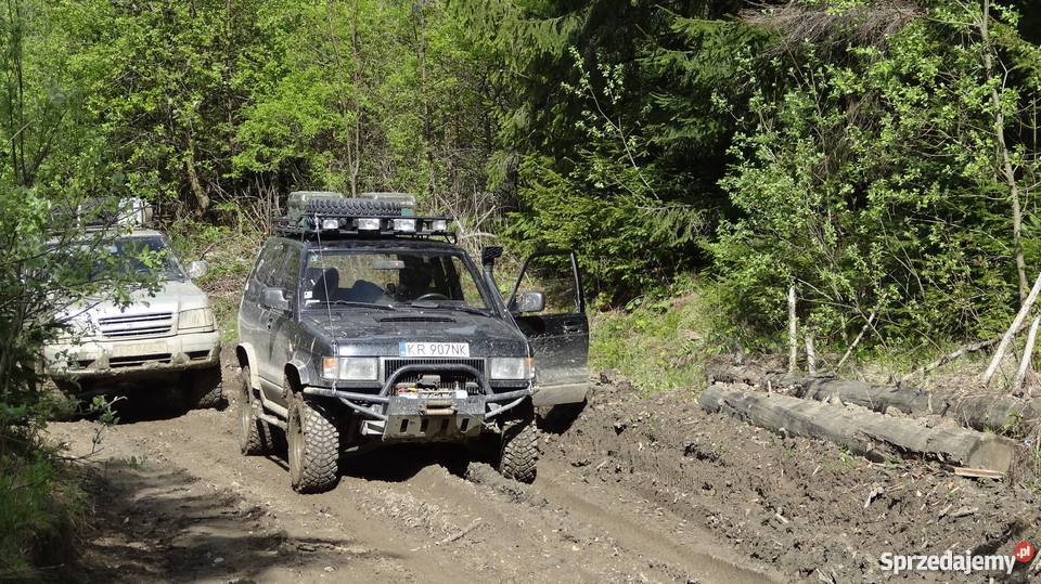 Opel Monterey 31 TD welurowa tapicerka Monterey Jerzmanowice