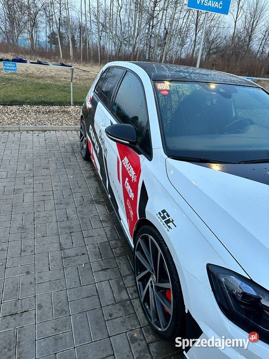 Volkswagen Golf 20 TSI DSG R Performance APR Czechy sprzedam