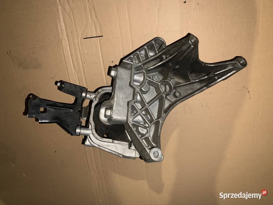 03L199207 łapa poduszka silnika vw Tiguan 5N Szczecin