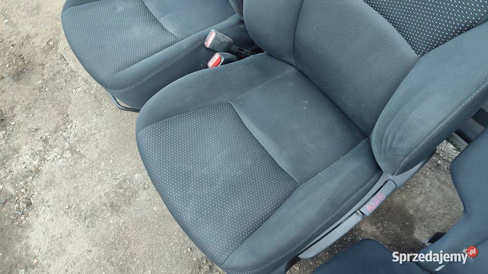TOYOTA AURIS I LIFT FOTEL KANAPA BOCZKI FOTELE Fotele i kanapy świętokrzyskie Włoszczowa