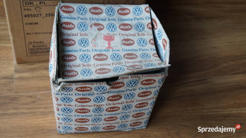Reflektor VW Garbus Bosch chrom oryginał nowy Mrowino