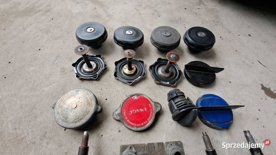 Fiat 126p125p korki paliwa oleju