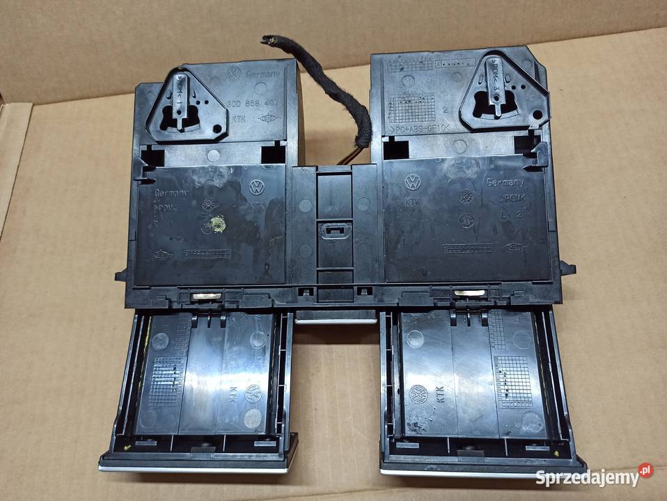 VW PASSAT B6 CC SCHOWEK KONSOLI 3C0858407 dolnośląskie Bolesławiec