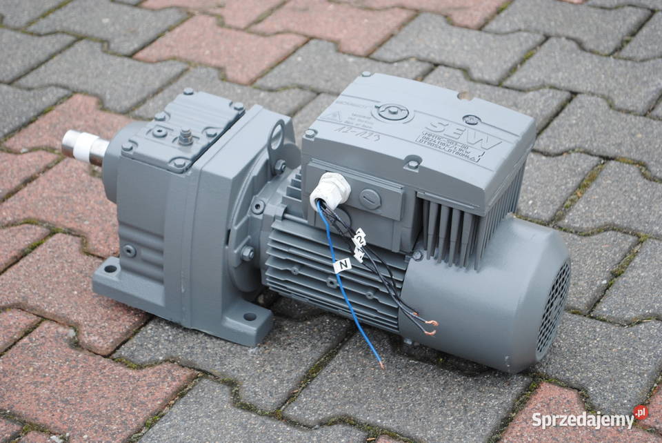 MOTOREDUKTOR 01111kw 12123obr FALOWNIK SEW lubuskie