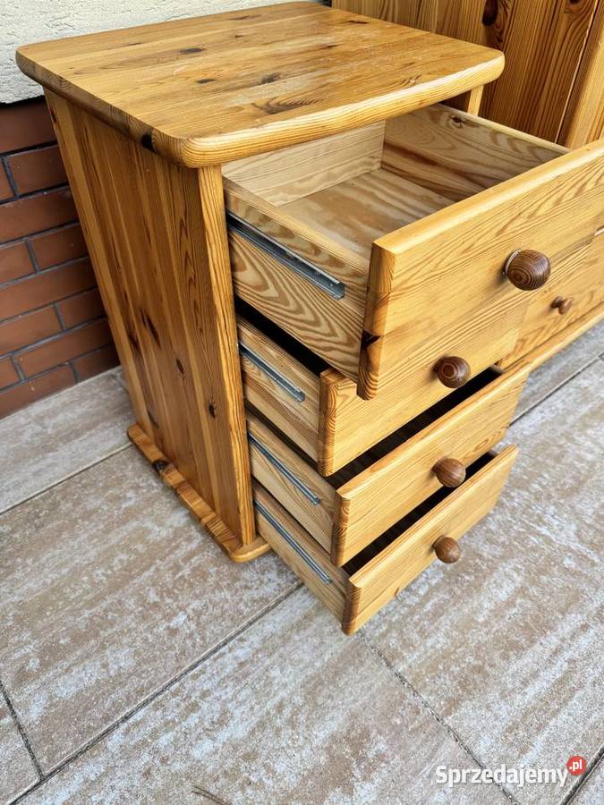Szafka sosnowa drewniana z szufladami nocna