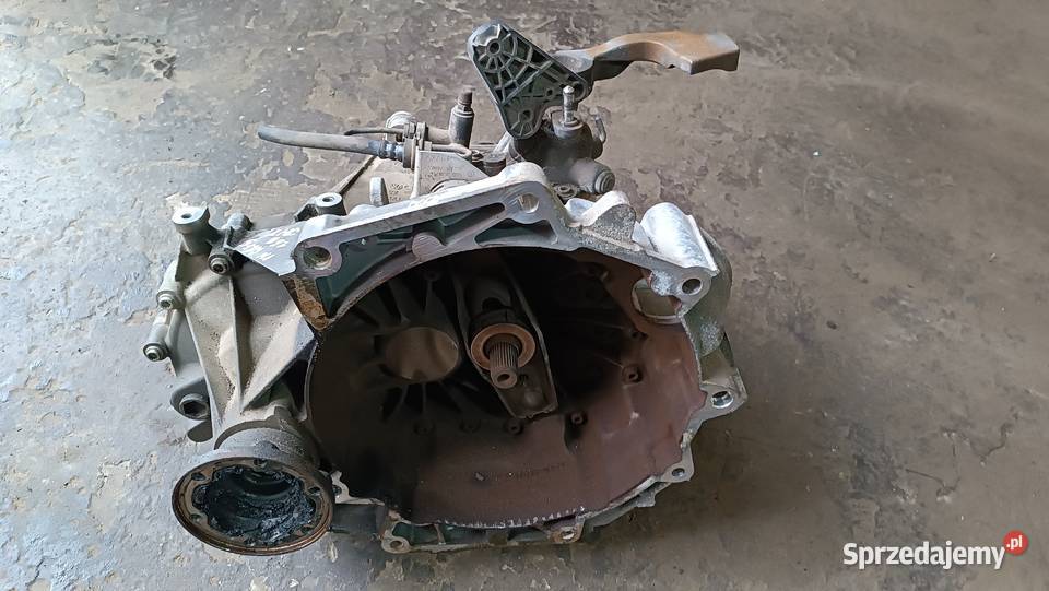SKRZYNIA BIEGÓW 16 JHT 102 VW GOLF V AUDI A3 8P Radłów sprzedam