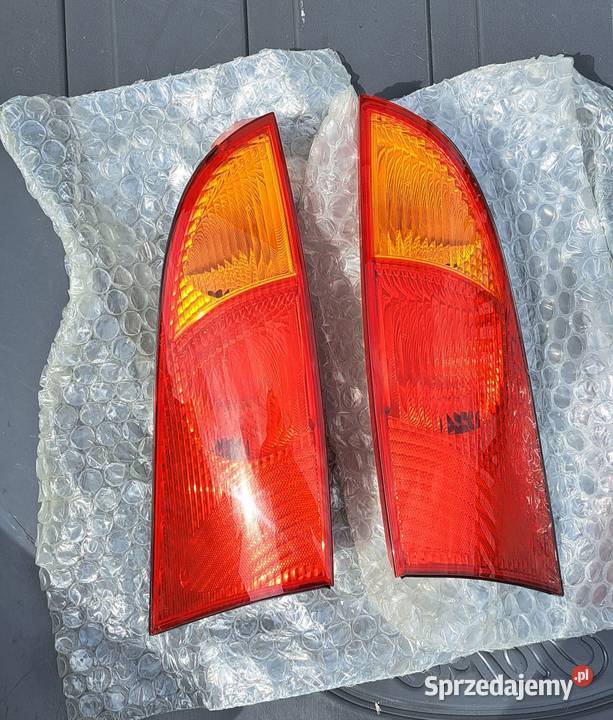 Lampy tyl Ford Focus mk1 Pyrzyce