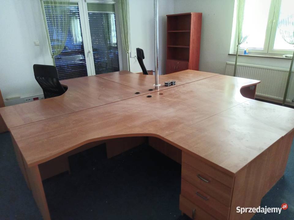 Sprzedam stół biurowy