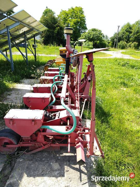 Siewnik do kukurydzy Agromet Mogilnica