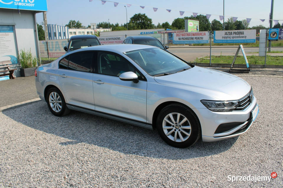 Volkswagen Passat ESSENCE LED Fvat Salon Polska ESP Warszawa