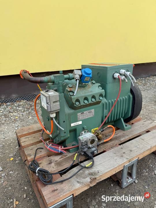 Sprężarka półhermetyczna Bitzer 4TES8Y40P Paczków