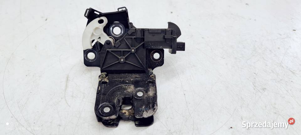 ZAMEK KLAPY TYŁ AUDI A3 A4 B8 A5 A6 Q7 Części samochodowe sprzedam