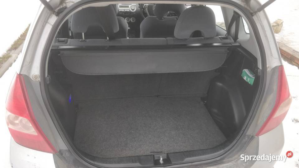 Sprzedam tanio Honda Jazz 14 LPG nieuszkodzony