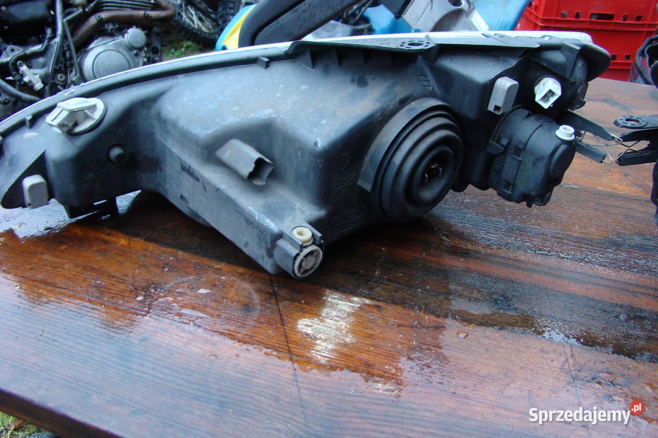 lampa lampy przednie przód peugeot 206 nie lift lampy przednie Korzeńsko sprzedam