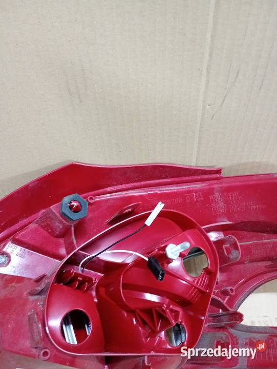 Lampa Peugeot 208 lewy tył tylna 967262828002 Włocławek