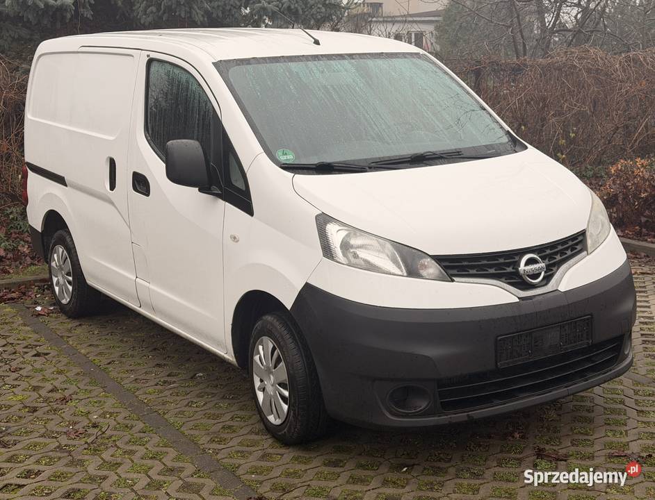 Nissan NV200 15 D 1 ręka klimatyzacja nieuszkodzony Stargard