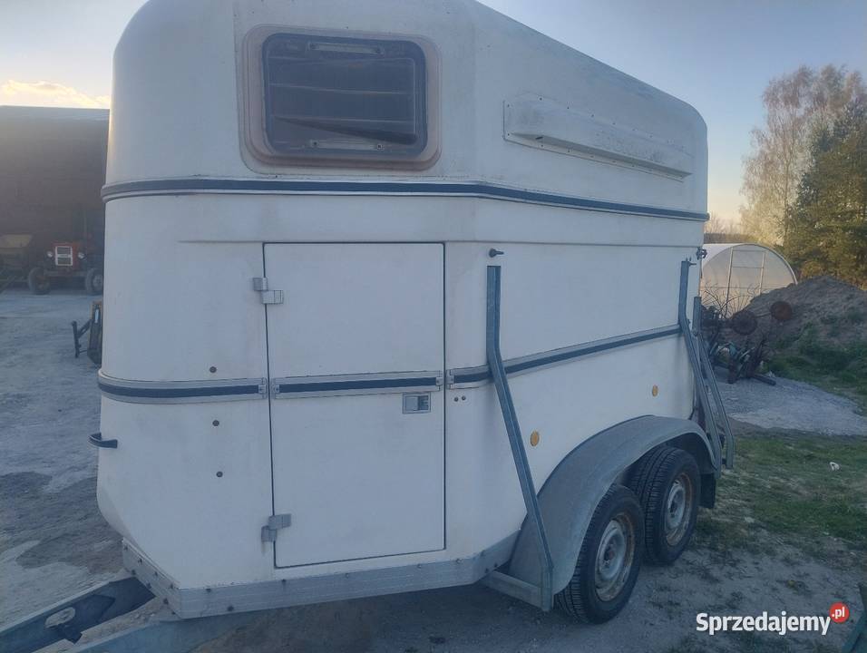 Przyczepa do przewozu koni Do przewozu koni mazowieckie Radom