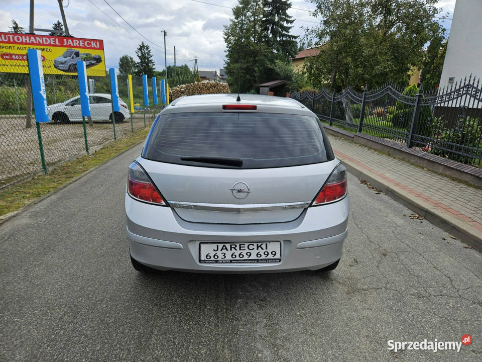 Opel Astra Opłacona Zdrowa Zadbana Serwisowana srebrny warmińsko-mazurskie Kisielice