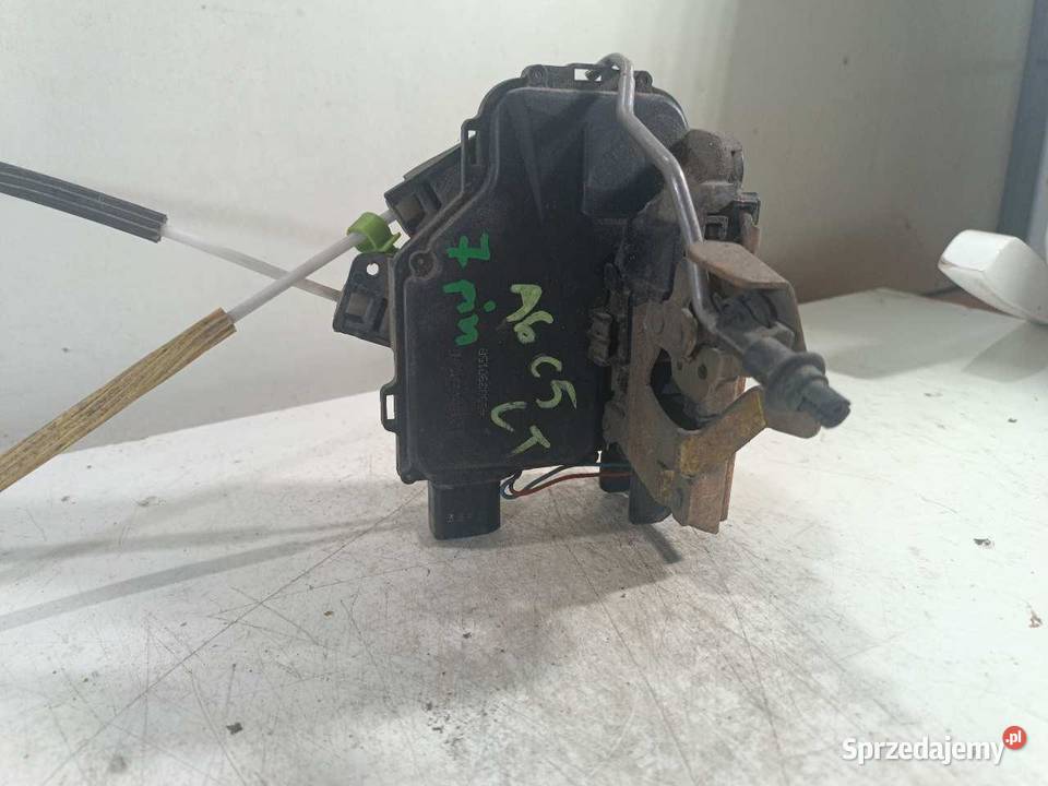 ZAMEK DRZWI LEWY TYŁ 7 PIN AUDI A6 C5 4B0839015B osobowe Motoryzacja