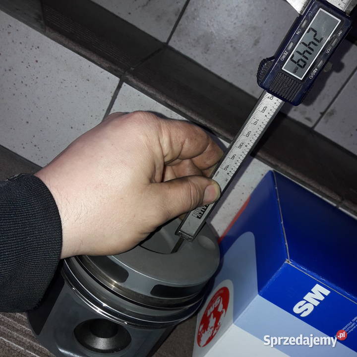 Tłok OM441A SM 801050001 Mercedes Częstochowa