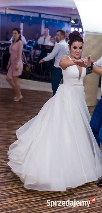 suknia ślubna księżniczka 36S śmietankowa z