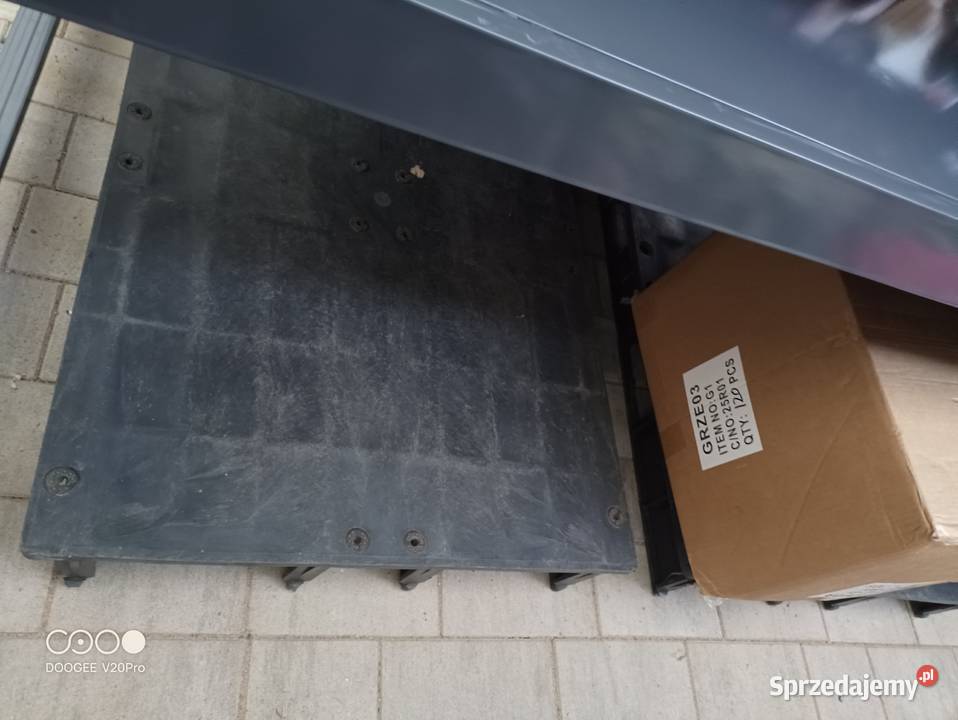 Palety higieniczne plastikowe pełne 120x80 24 Kłodzko