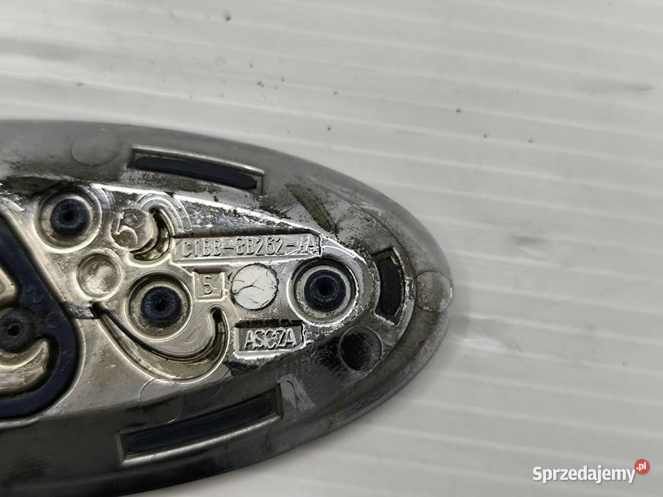 ZNACZEK MASKI EMBLEMAT FORD FOCUS MK3 LIFT wielkopolskie