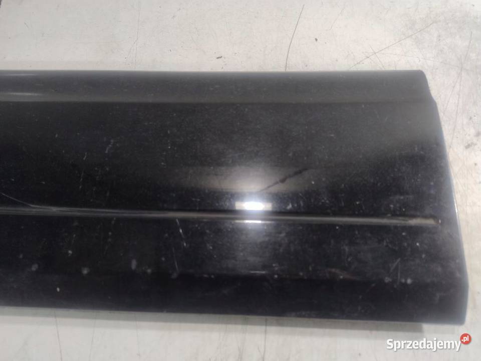 LISTWA DRZWI PRAWY PRZÓD KIA SORENTO 877413E500 sprzedam