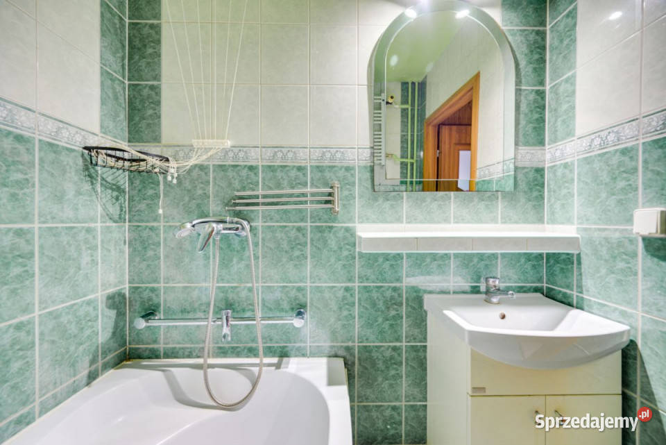 Sprzedam mieszkanie Reda Spokojna 6667m2 sprzedam