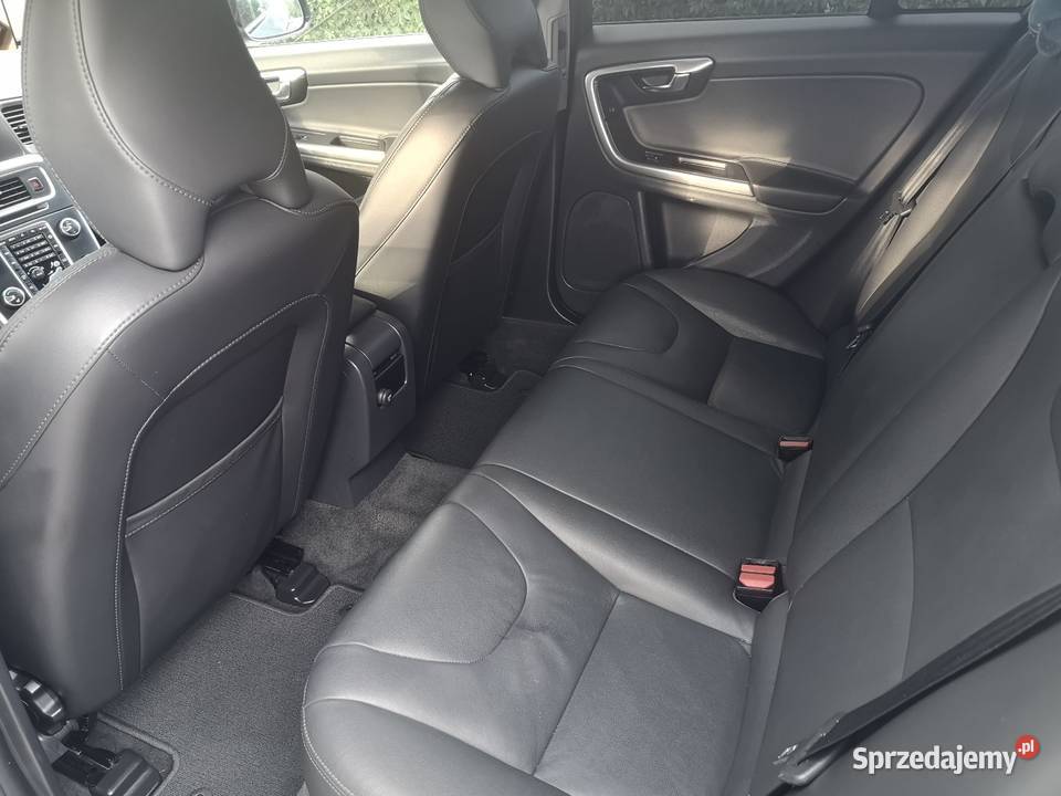Volvo V60 I Cross Country 2018r 20D D3 Automat V60 Sieradz