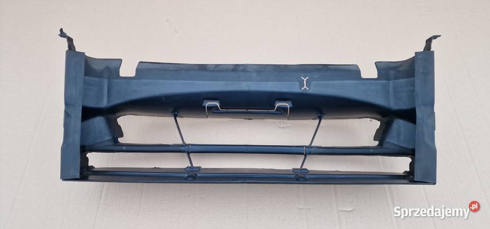 BMW F30 F31 F20 F21 KIEROWNICA POWIETRZA WLOT Trzciel