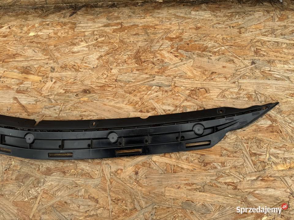 Ślizg mocowanie górne zderzaka przód Opel Sieraków