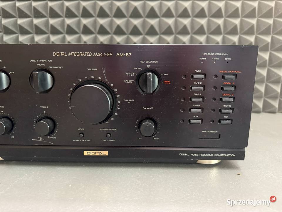 Wzmacniacz AKAI AM67 DAC 2x 110W śląskie