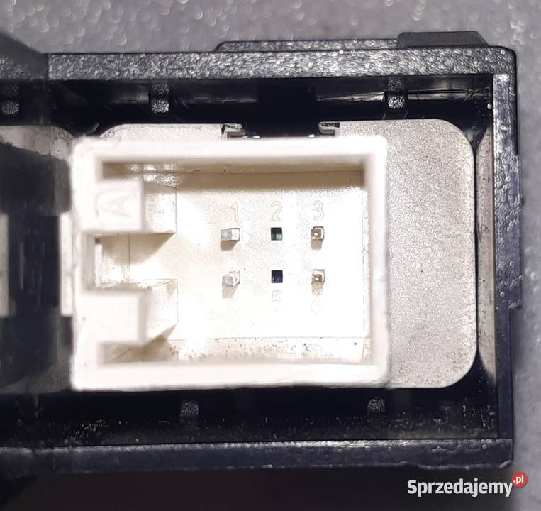 WIZYTOWNIK SZUFLADKA AUDI A4 B6 B7 8E1941561B Mielęcin