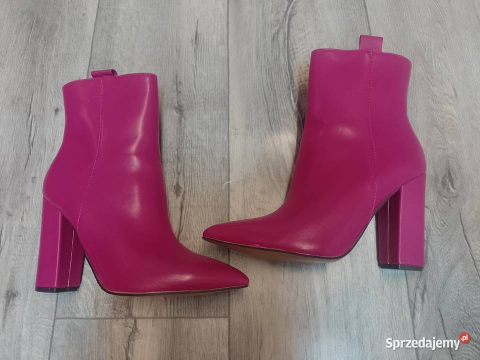 39 Różowe botki wieczorowe na słupku Nowe 25cm