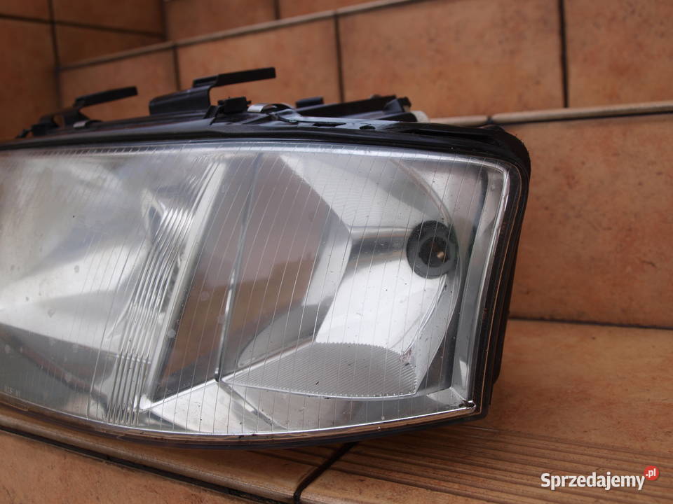 Audi A6 C5 lampa lewa przód xenon 1997 2001r Kalisz