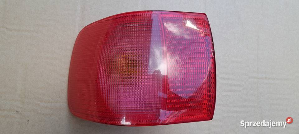 Lampa tylna lewa 8A0945095E Audi 80 B4 lewe Lampy tylne