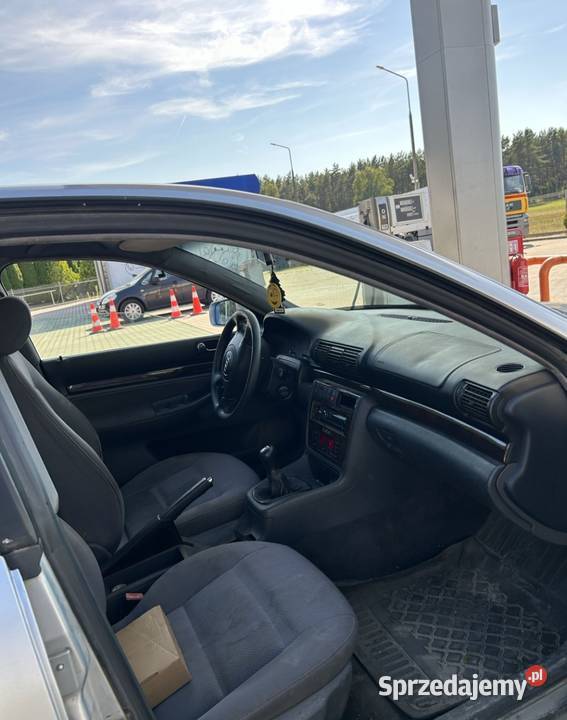 Audi a4 b5 18 1999r jezdzi Ostrów Mazowiecka
