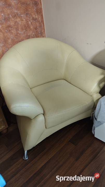 Dwa fotele wypoczynkowe kremowa skóra 85cm Krzeszowice