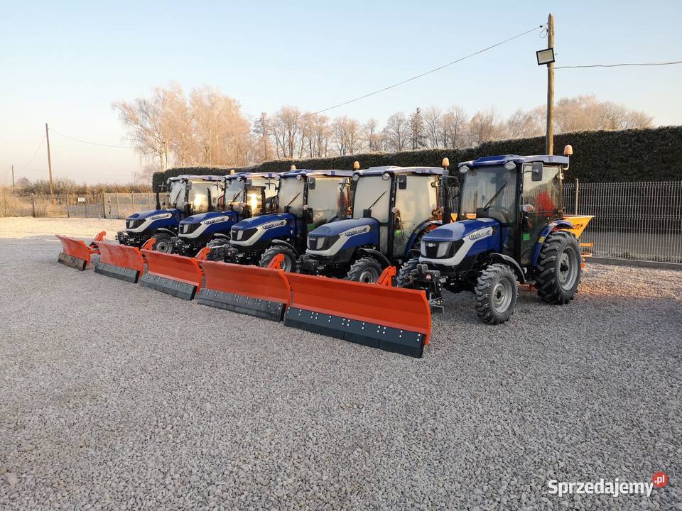 Ciągnik komunalny LOVOL M404 40 z pługiem i