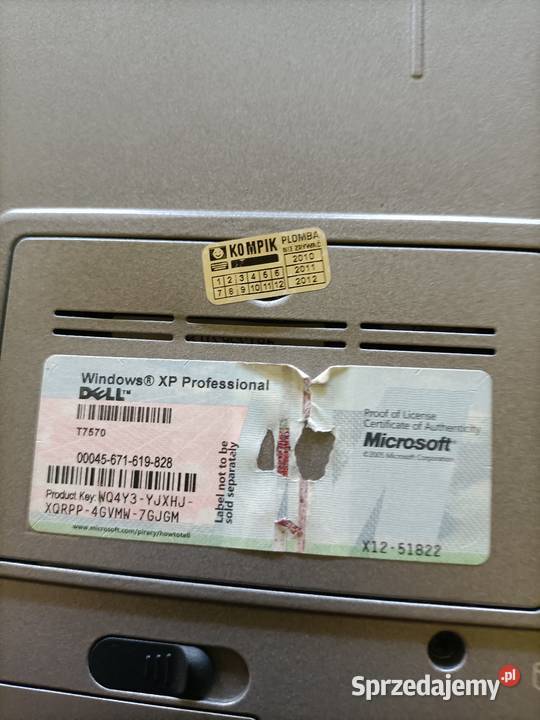 Laptop DELLA mysz