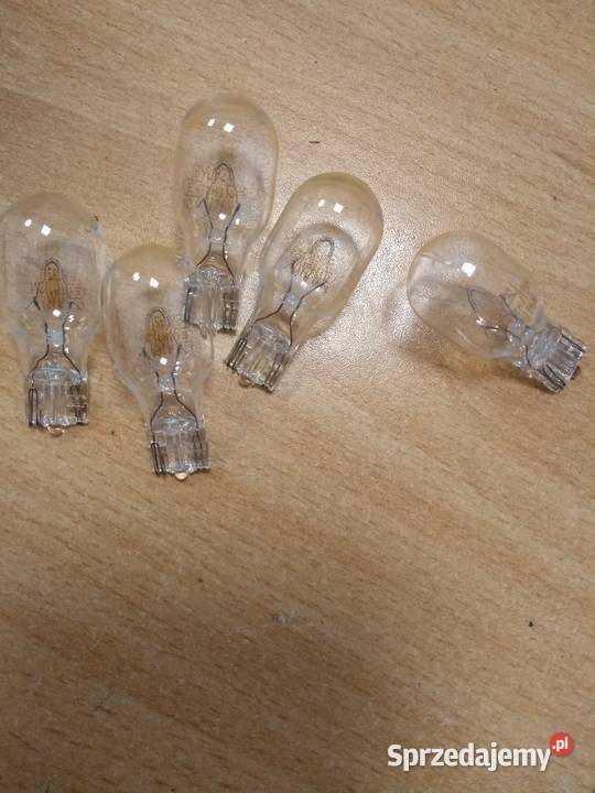 Żarówka 12V 16W W21X95D W16W OE 11062790 Oświetlenie Pilzno