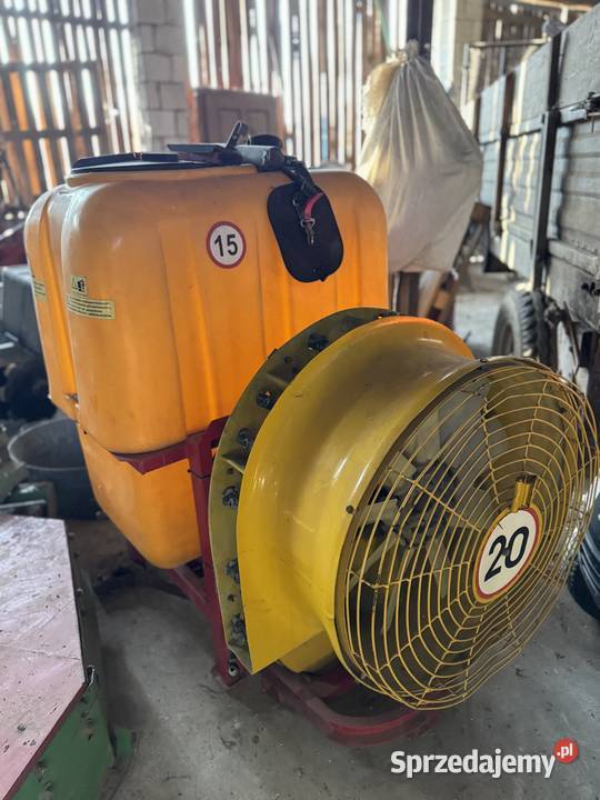 Opryskiwacz sadowniczy zawieszany nieuszkodzony Maszyny rolnicze Przezwody sprzedam