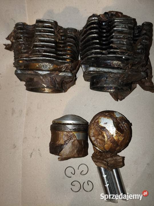 Nowe oryginalne cylindry z tłokami Dniepr MT wielkopolskie Leszno