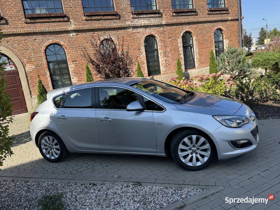 Opel Astra J 16 CDTI 136 Cosmo Sport II sprzedam
