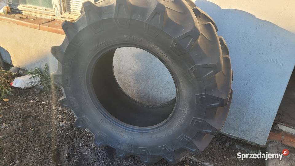Opona pirelli 48070R24 Mostkowo