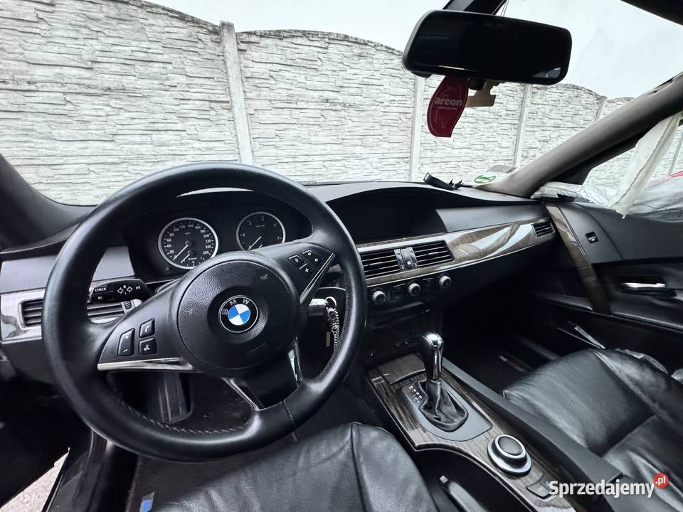 BMW E60 2004 535D 35 360370 body kit jako uszkodzony sprzedam