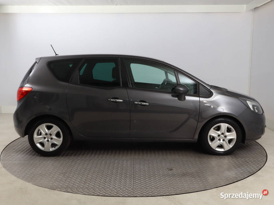 Opel Meriva 17 CDTI komputer pokładowy Opel Bielany Wrocławskie