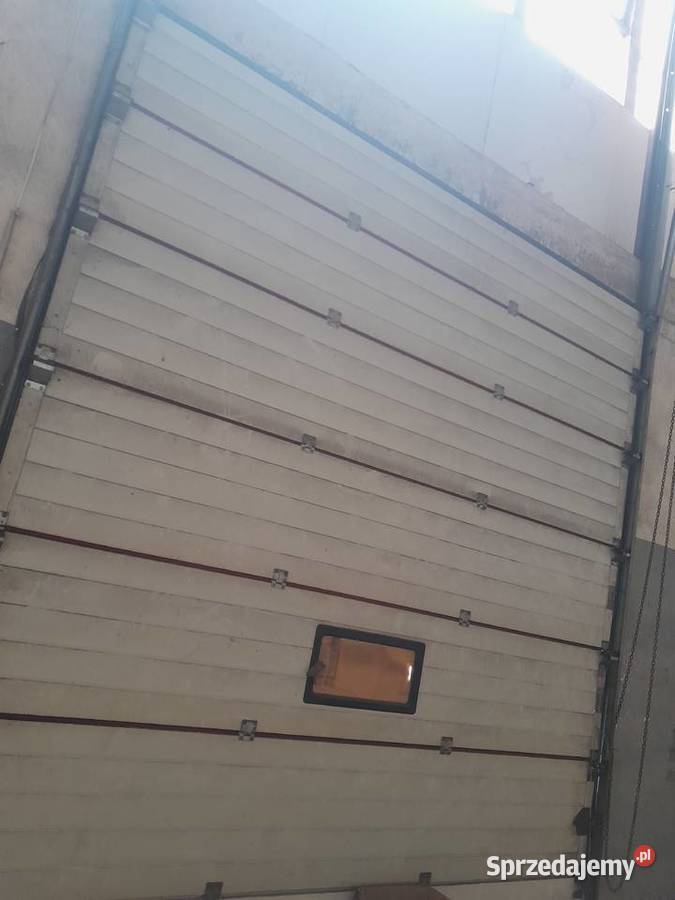 Brama garażowa segmentowa Krispol 345x425 z Poznań